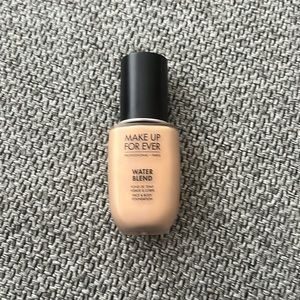 Make up forever, water, blend, foundation, face and body shade y405